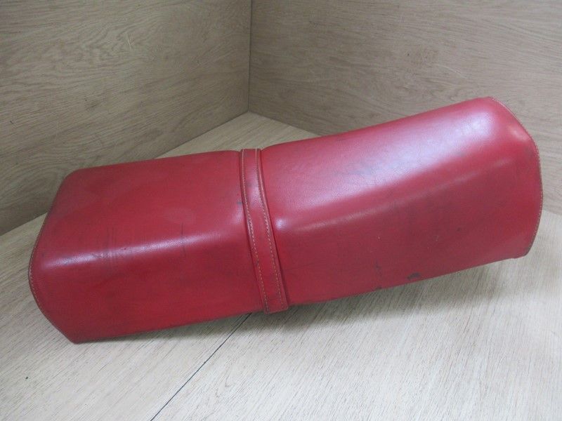 Selle Yamaha 200 XT (15A-24770-00)