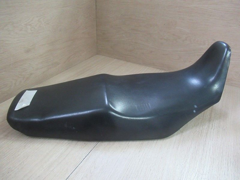 Selle Suzuki 500 GSE (GM51A) 1988-1999  (45100-01D00)