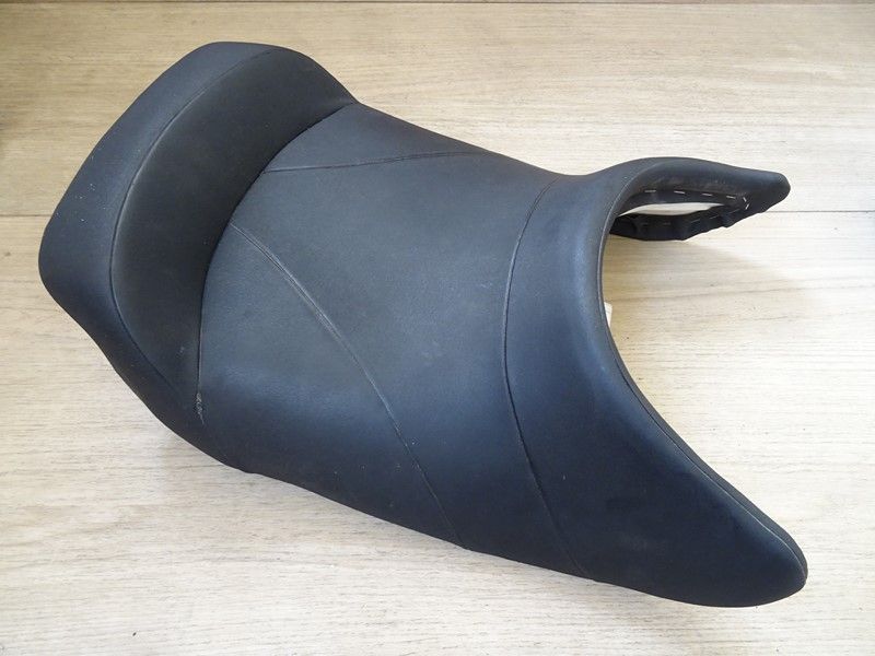 Selle pilote monoplace Yamaha FJR 1300 2006-2008 (Y3P6)