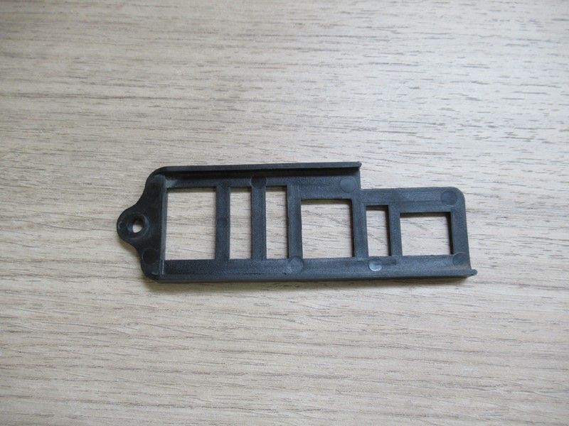 Support de fiche de connexion  Aprilia 650 Pegaso 1996-2000