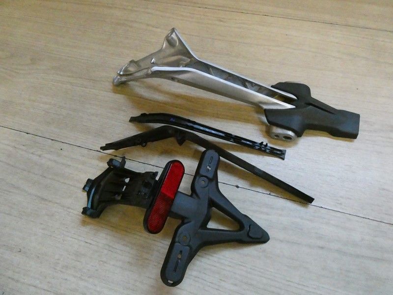 Support  de plaque Triumph 1200 Speed Triple 2021/2022