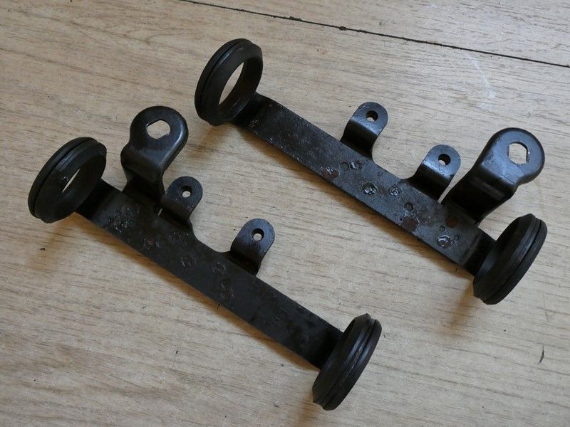Jeu de supports de phare Suzuki SV 650 N 1999/2002 JS1AV