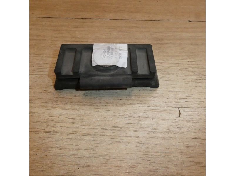 Caoutchouc support de réservoir Honda 500 VTE PC11 1985 à 1986
