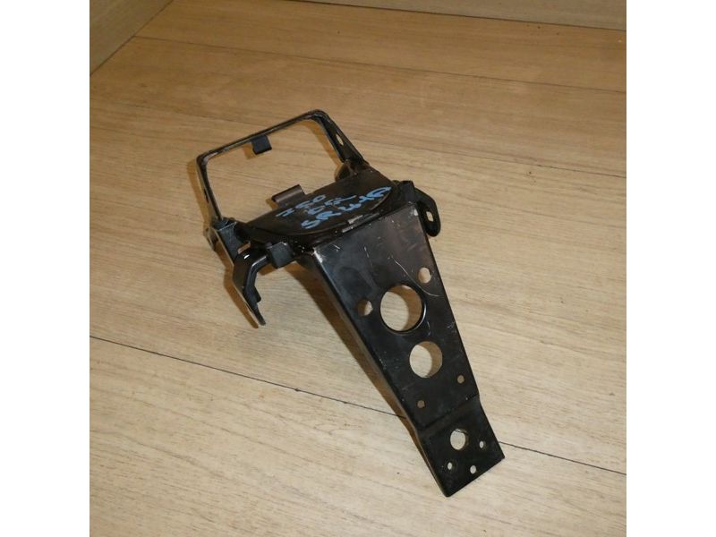 Support de garde boue arrière Suzuki DR 750 S SR41A 1988 à 1989