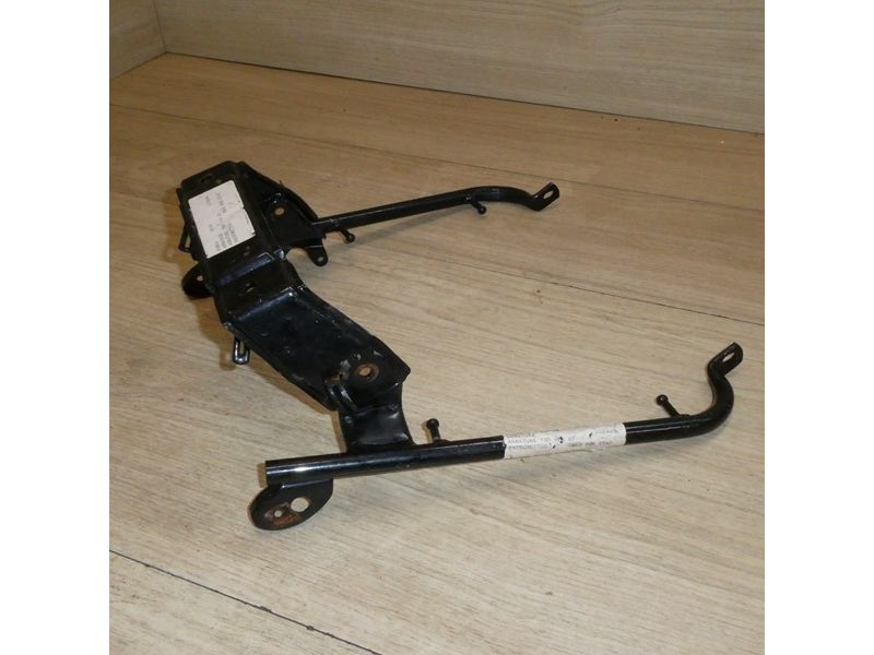 Support de coque arrière Honda VFR 750 F RC24 1987