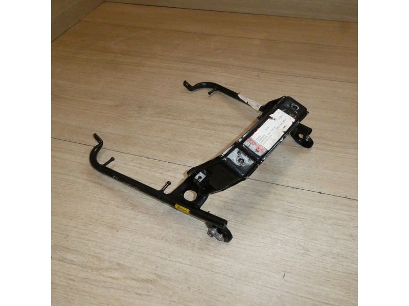 Support de coque arrière Honda VFR 750 F RC24 1987