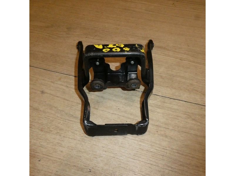 Support de garde boue arrière Suzuki DR 600 SN41A 1987 à 1989