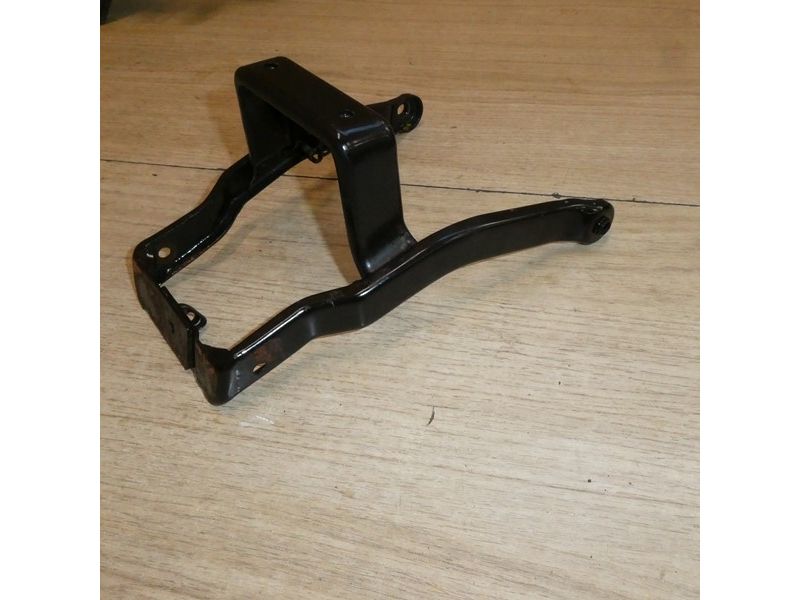 Support de garde boue arrière Suzuki DR 600 SN41A 1987 à 1989