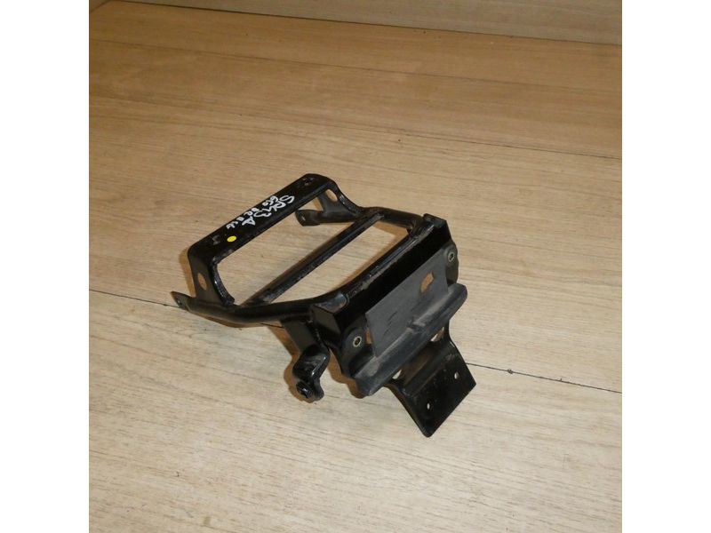 Support de garde boue arrière Suzuki DR 650 SE SP43A 1991 à 1993