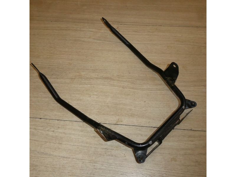 Support de garde boue arrière Suzuki 750 GSXR GR77B 1988 à 1989