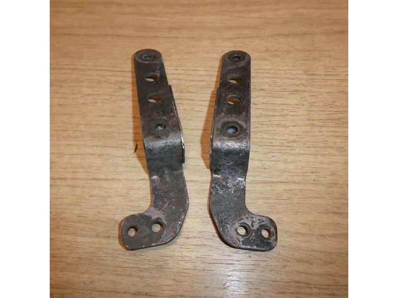 jeu de 2 supports de garde boue avant Kawasaki ER6 N 2006 à 2008