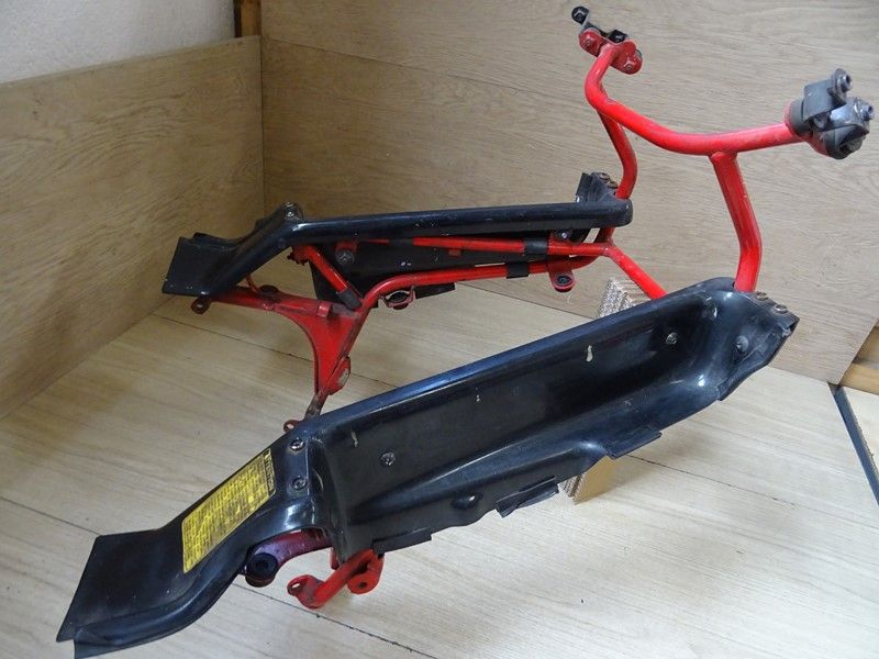 Araignée support tête de fourche Honda 
CB 750 F2C Bol d'Or 1982 / 
CB 900 F Bol d'Or type SC01 1979/1983