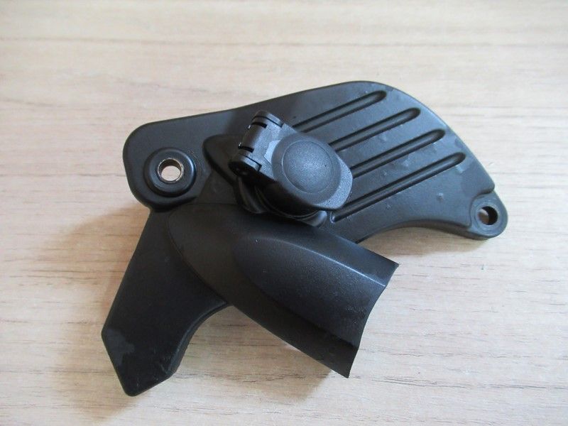 Support de prise de courant BMW K 1200/1300 R 2005-2012 (11147678072)