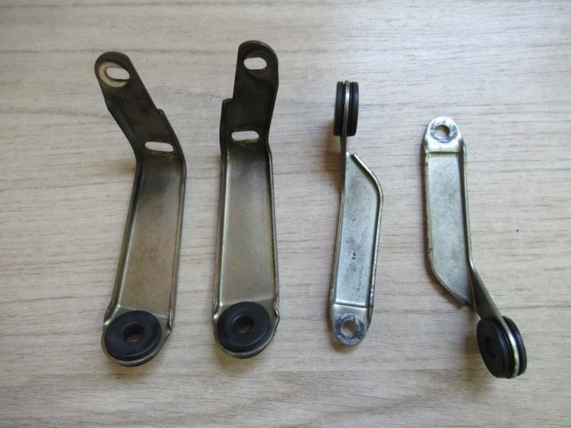 Supports supérieurs de carénage BMW K 75 RT K569, K 100 RT/LT K589 1984-1996