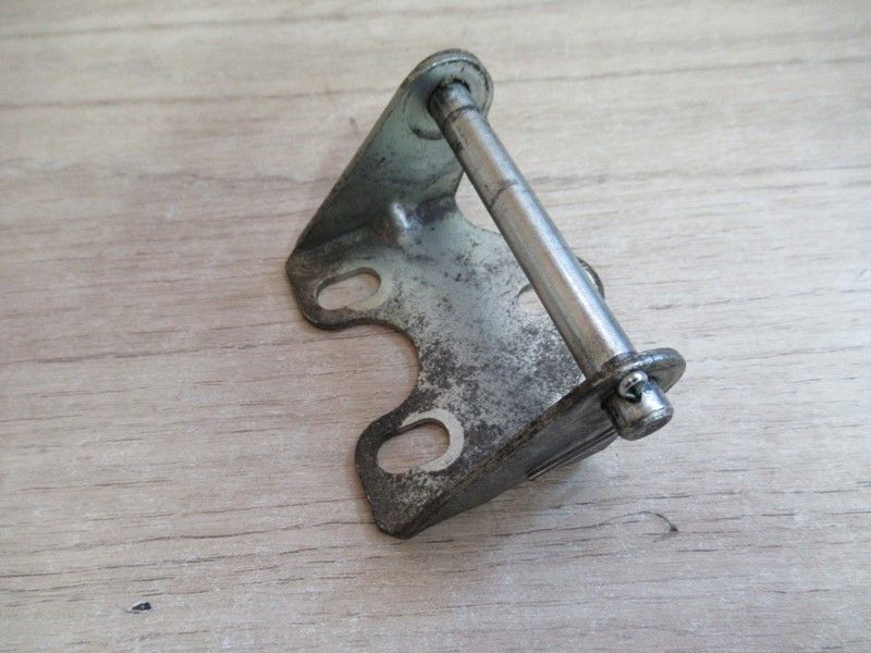 Équerre de réservoir Ducati 695 Monster 2006-2008