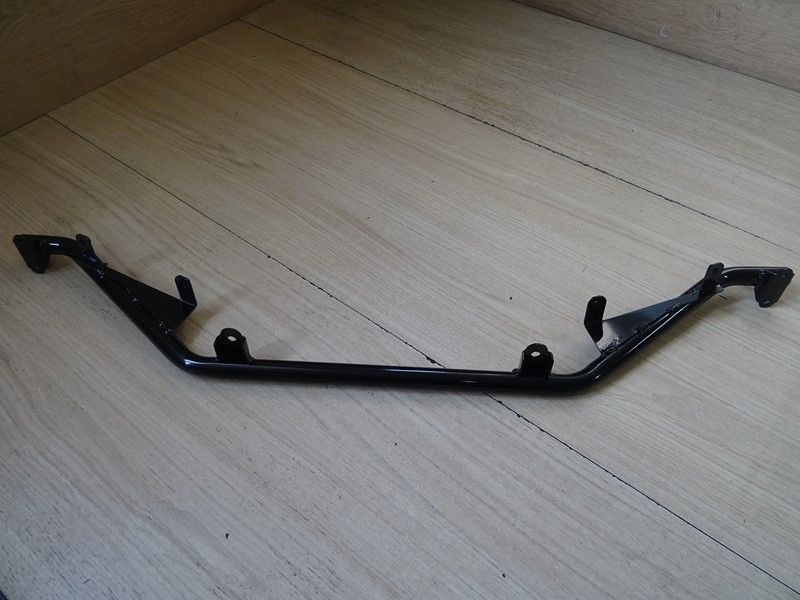 Support de pare choc avant TGB Blade 250,325,425,550 (512014)