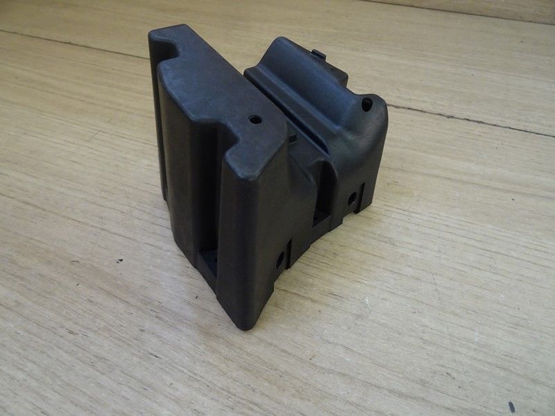 Support marche pied passager droit TGB Blade 325,425,550,600 (512520)