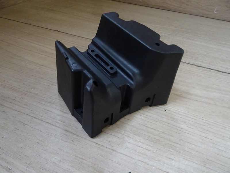 Support marche pied passager gauche TGB Blade 325,425,550,600 (512518)