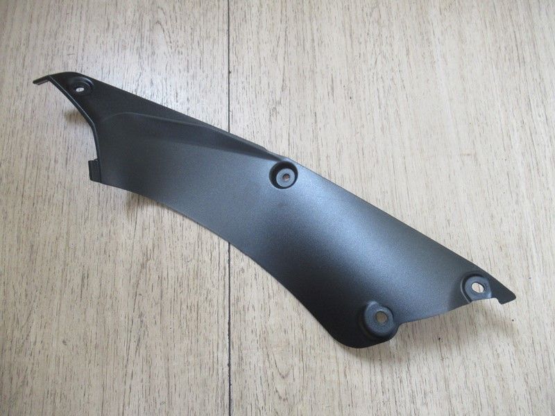 Garniture avant gauche Triumph 800 Tiger XRT 2015-2016 (T2305311)