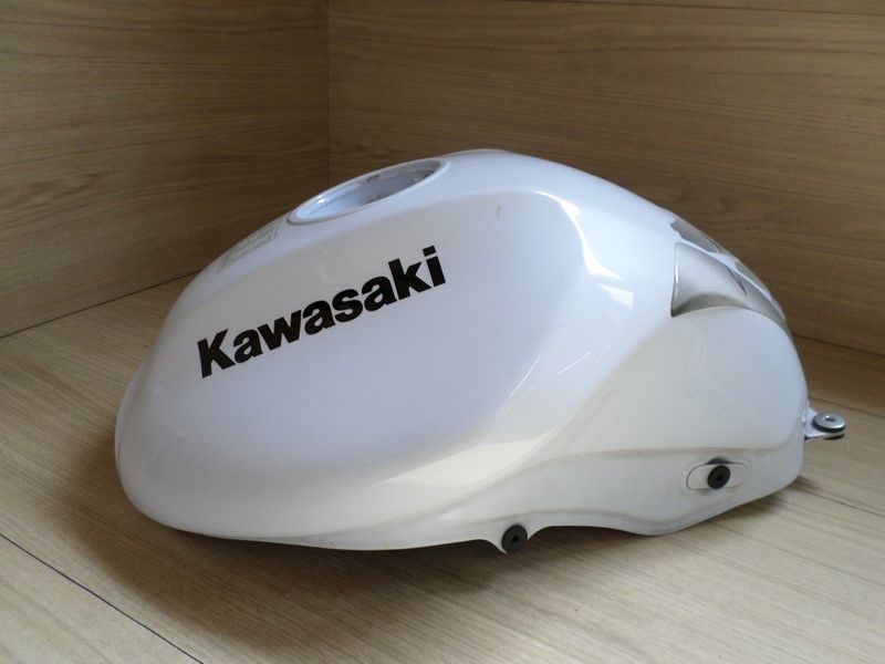 Réservoir d'essence Kawasaki ER6 N ER650CCD 2009/2011