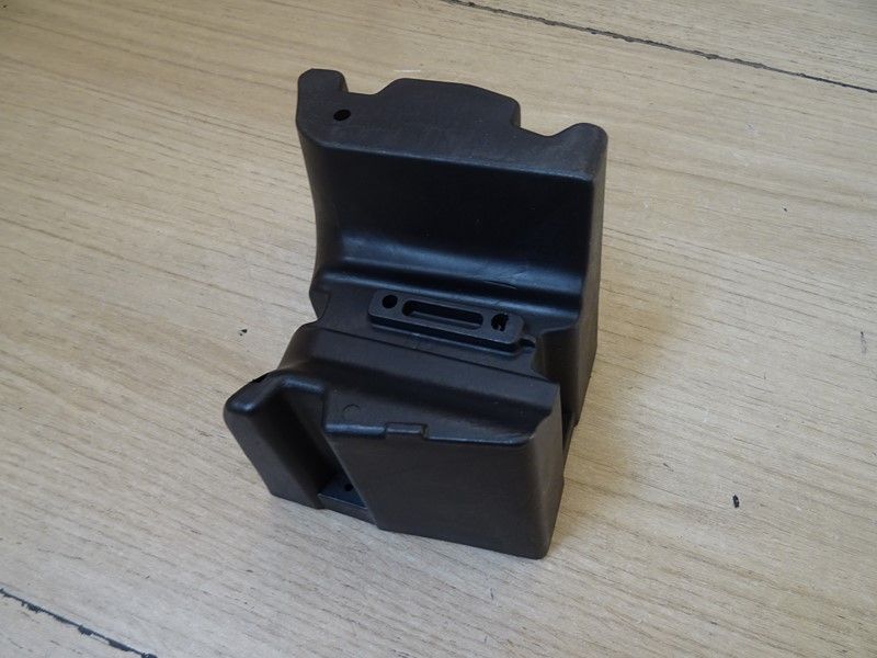 Marche pied passager droit TGB Blade série 5 (512520)