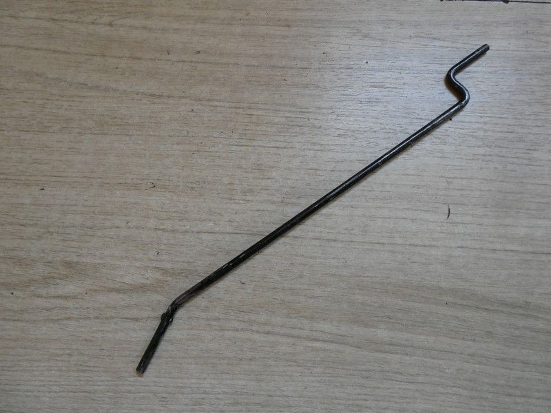 Tige de maintien de réservoir levé Suzuki SV 650 1999/2002 JS1AV