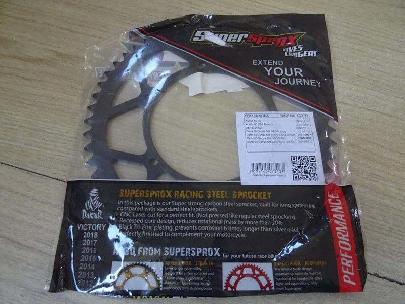 Couronne de transmission secondaire adaptable Divers Aprilia et Derbi 50