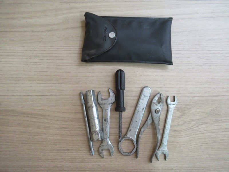 Trousse à outils pour motos