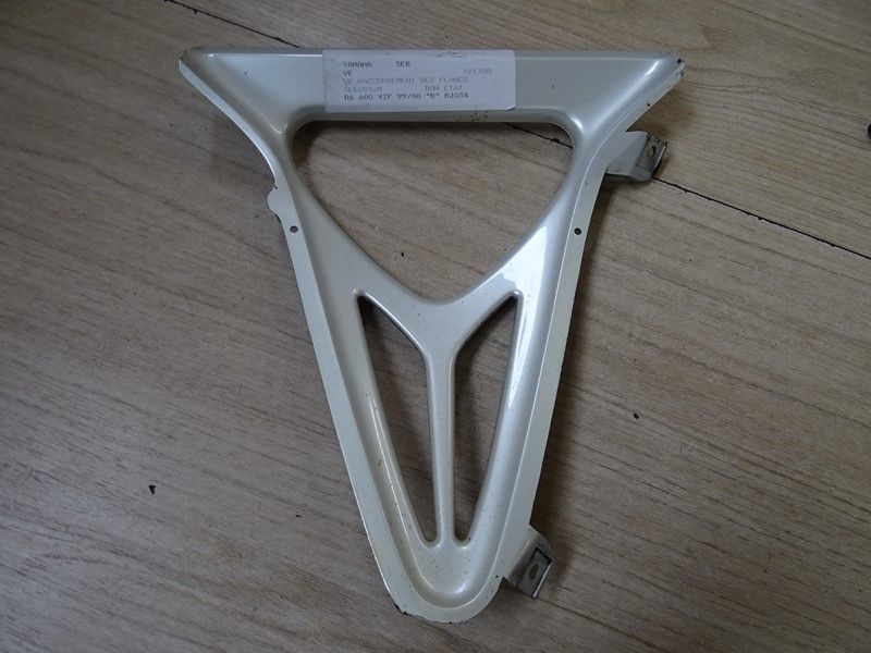 Vé de carénage Yamaha 600 R6 (5EB) 1999/2002 (5EB-2836-00)