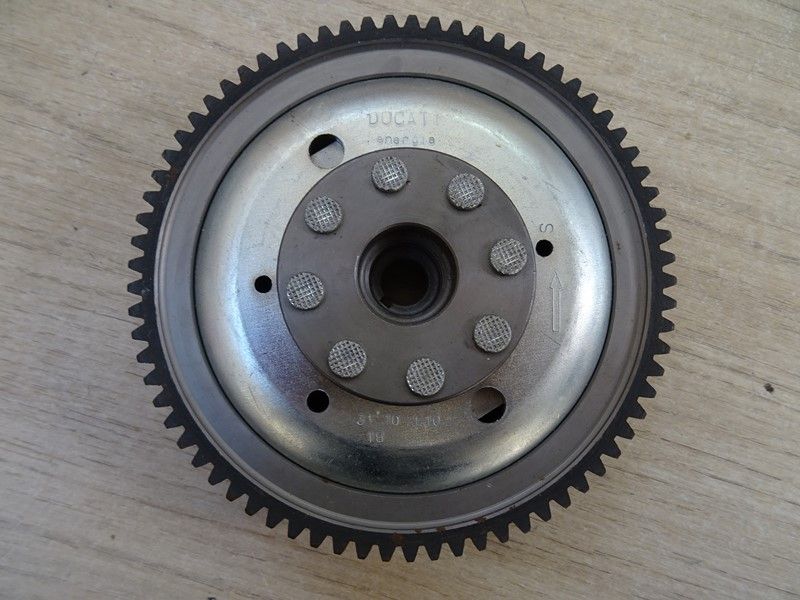 Volant magnétique Ducati Energia Moteur Minarelli AM6 50cc (31102810)