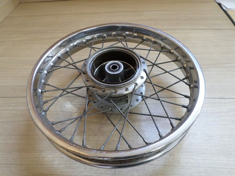 Jante arrière Yamaha SR 125 type 10F 1982/2000
