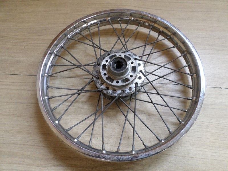 Jante avant nue Yamaha SR 125 type 10F 1982/2000