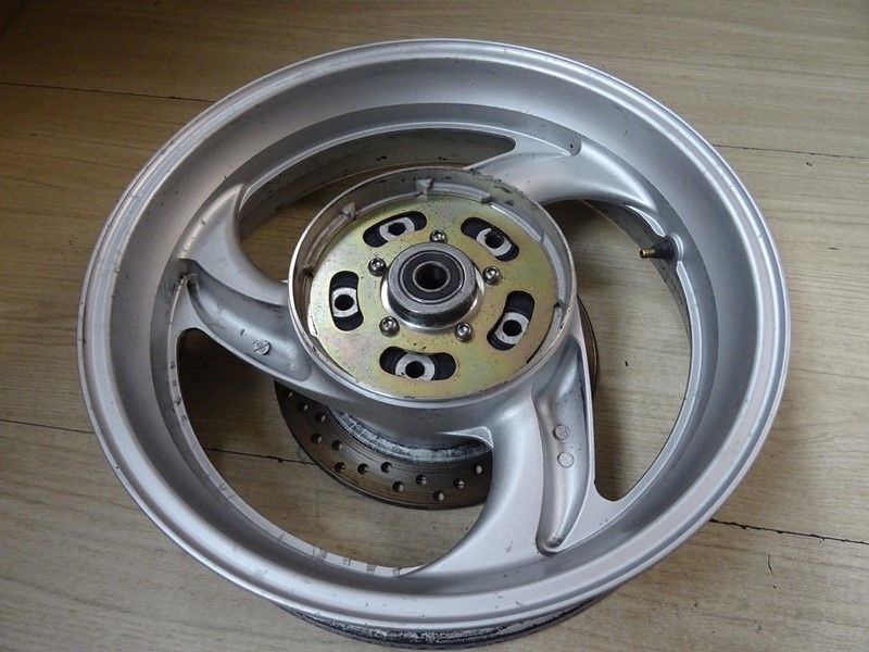 Jante arrière Honda 650 Deauville RC47 1998/2001