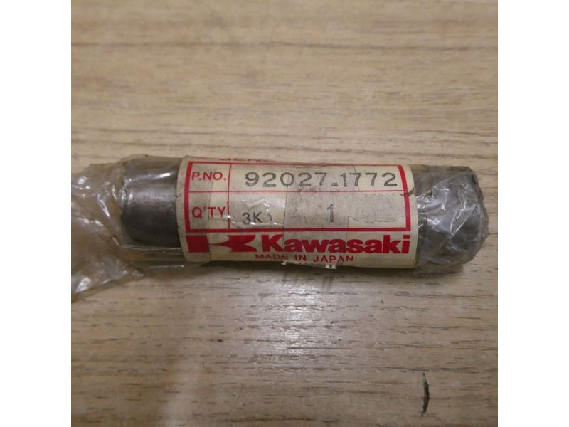 Entretoise de roue arrière Kawasaki GPZ 500S 1987 à 1993 EX500A