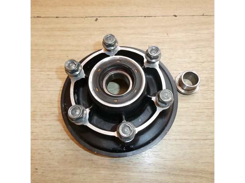 Porte couronne Kawasaki ER6 N 2006 à 2008