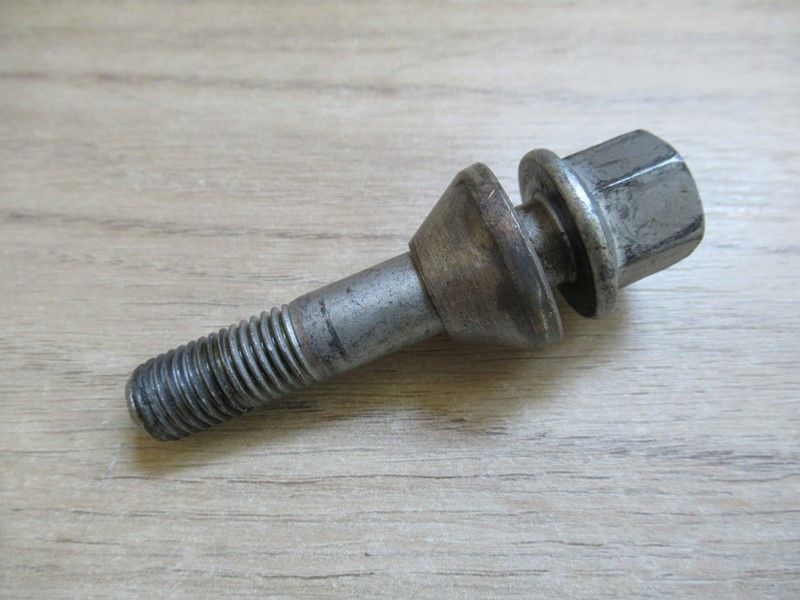 Boulon et rondelle conique de roue arrière BMW R Monolever, K -2001