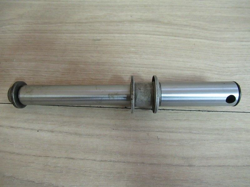 Axe de roue avant BMW K 75 K569, K 100 K589 1988-1996