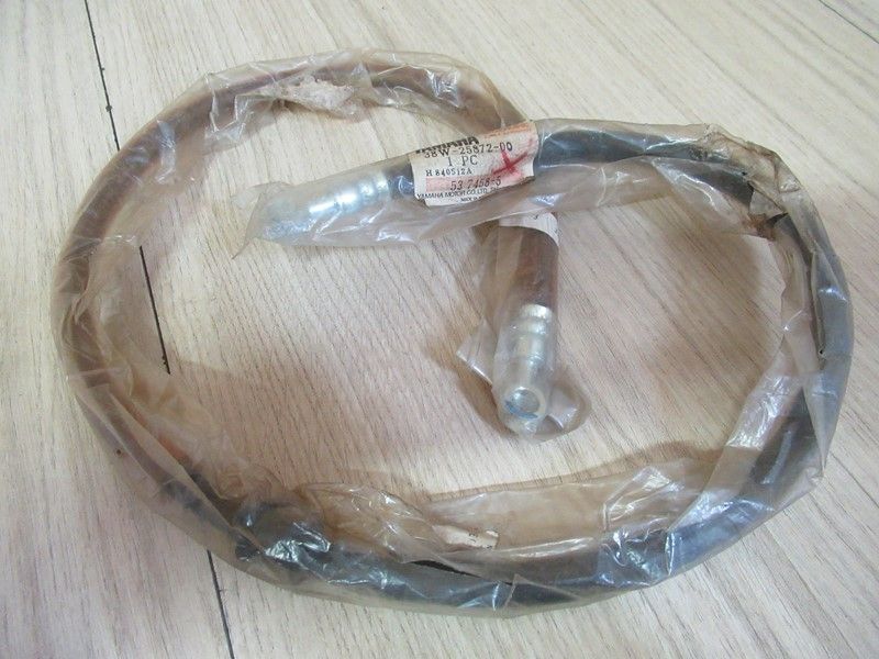 Durite de frein avant Yamaha Tri-Z 250 1985-1987 (38W-25872-00)