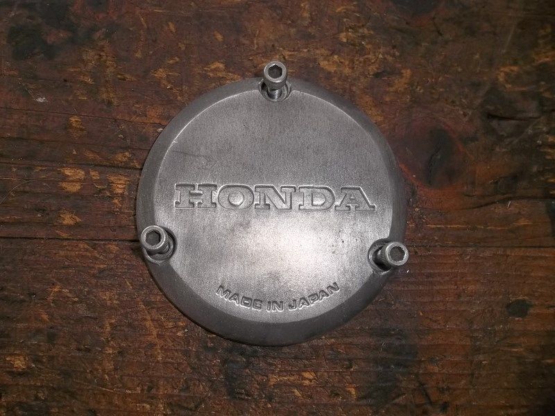 Carter moteur en bout de vilebrequin Honda 650 CBXE (RC13)