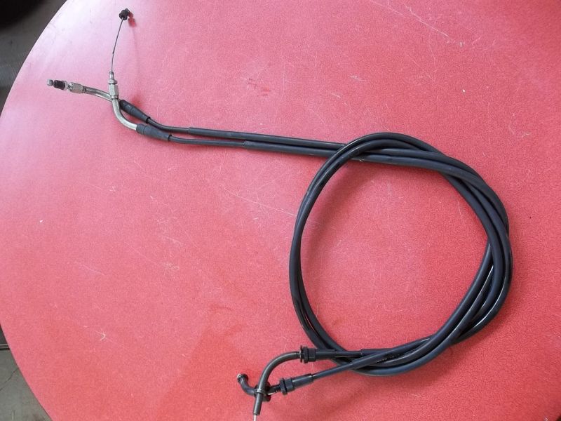 Jeu de 2 cables de gaz Suzuki 400 burgman