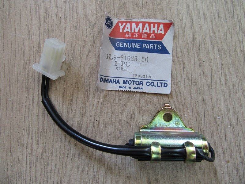 Condensateur Yamaha XS 360 et 400 (1L9-81625-50-00)