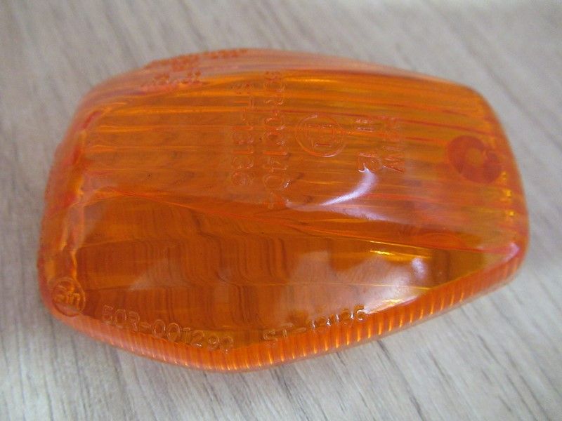 Cabochon de clignotant avant arrière Honda CBR125 2004-06, CBF 900 Hornet 2002-07