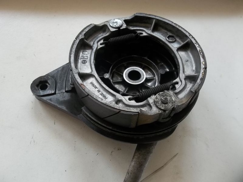 Flasque de frein arrière Kawasaki 500 GPZ