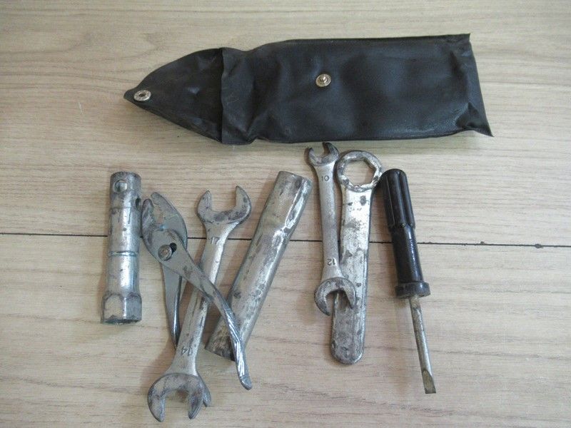 Trousse à outils Suzuki DR 125 SE 1994-2004