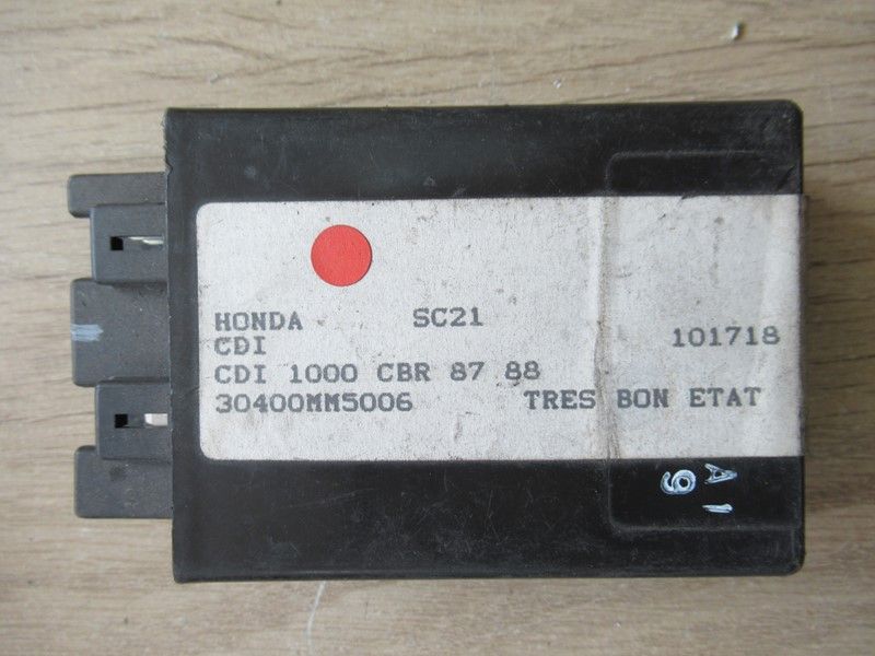 CDI Honda CBR 1000 (SC21) 1987-1988 (30400MM5006)