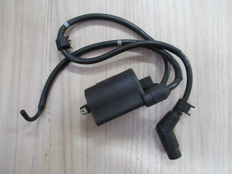 Bobine allumage HT arrière Honda 650 NTV REVERE 1988-1997 (30510MM8003)