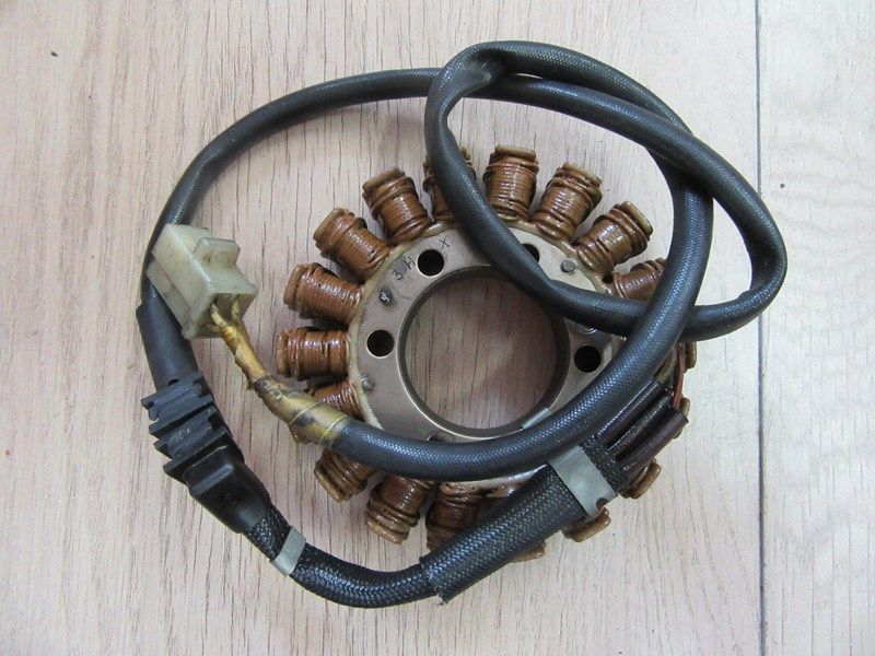 Stator d'alternateur Honda 750 VFR (RC24) 1988-1989 (31120ML7921)