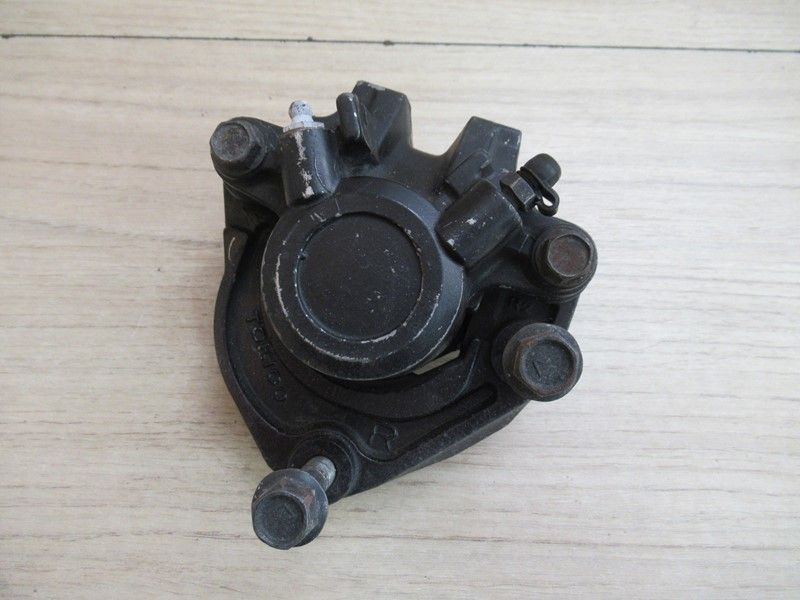 Étrier de frein avant droit Kawasaki GPZ 750 1982, GPZ 1100 81-82, Z 1000 R 82-83