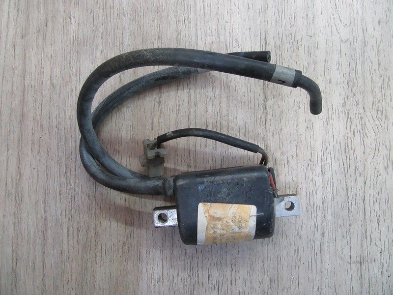 Bobine allumage haute tension 2 et 3 Yamaha 600 XJ (51J) 1984-1991