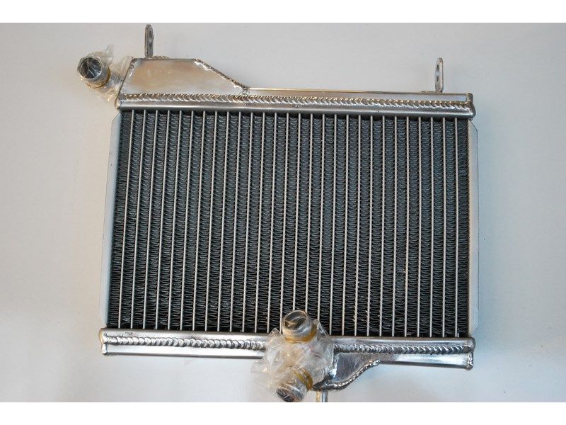 RADIATEUR YAMAHA 350 RDLC 1984-1985